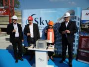 Sky Barrandov - základní kámen položen za účasti architektky Evy Jiřičné